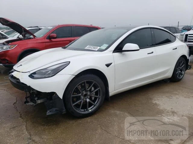 Auction photo 1