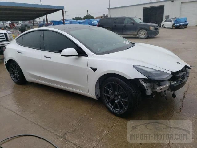 Auction photo 4