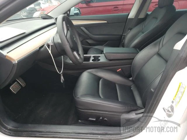 Auction photo 7