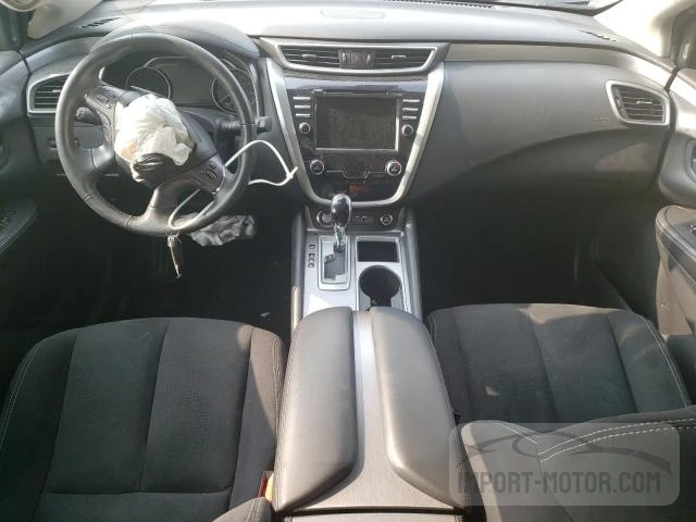 Auction photo 8