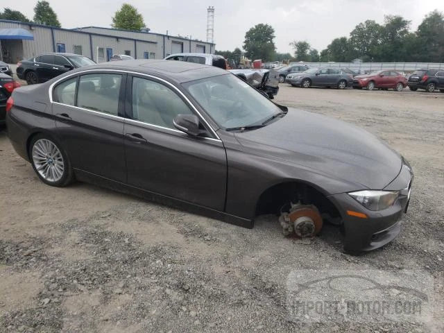 Auction photo 4