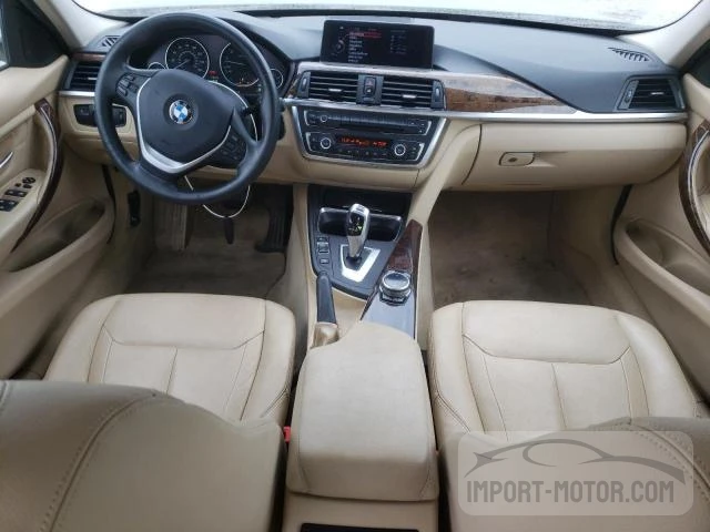 Auction photo 8