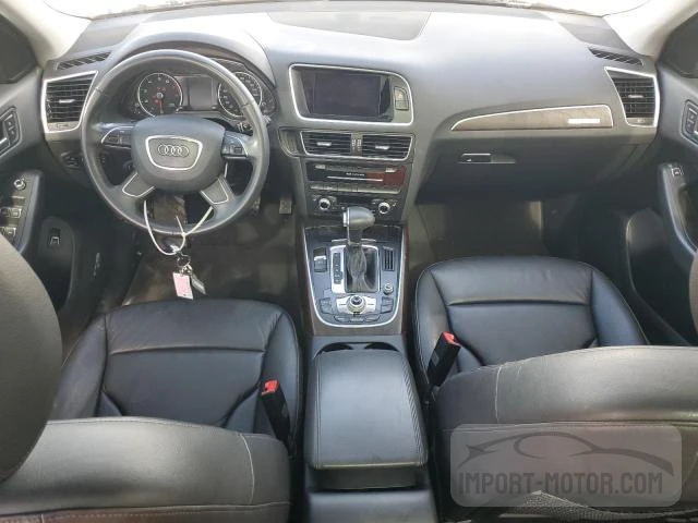 Auction photo 8
