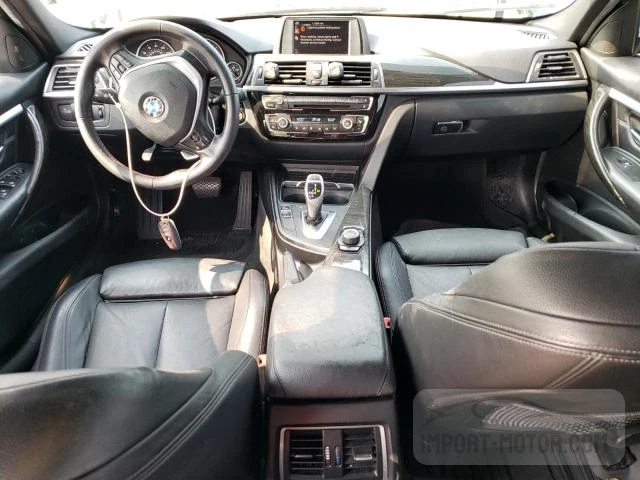 Auction photo 8