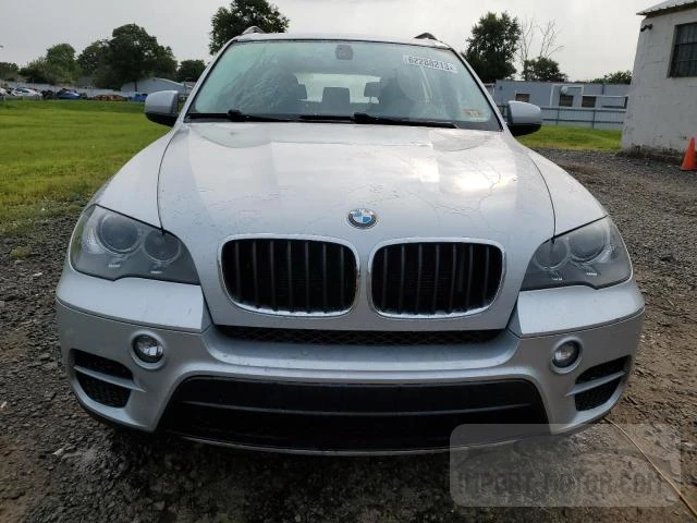 Auction photo 5