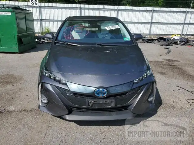 Auction photo 5