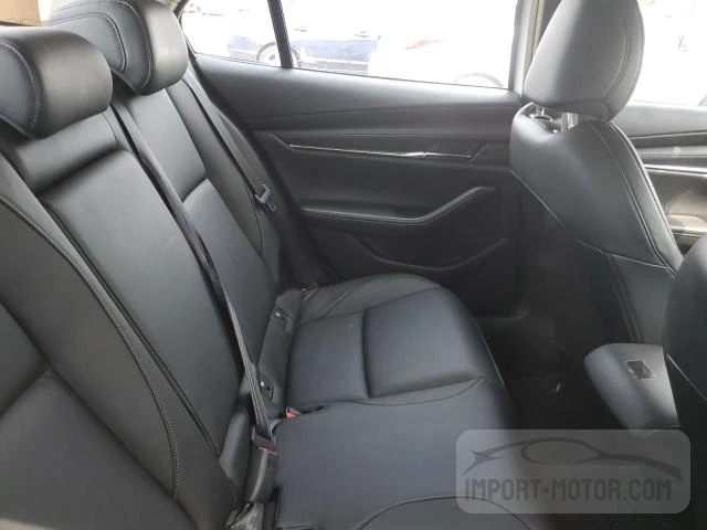 Auction photo 4