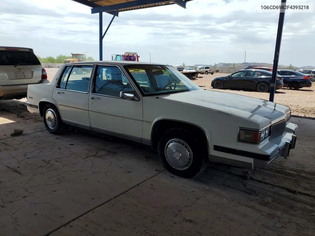 1985 Cadi Deville VIN: 1G6CD6982F4395218 Lot: 61243606