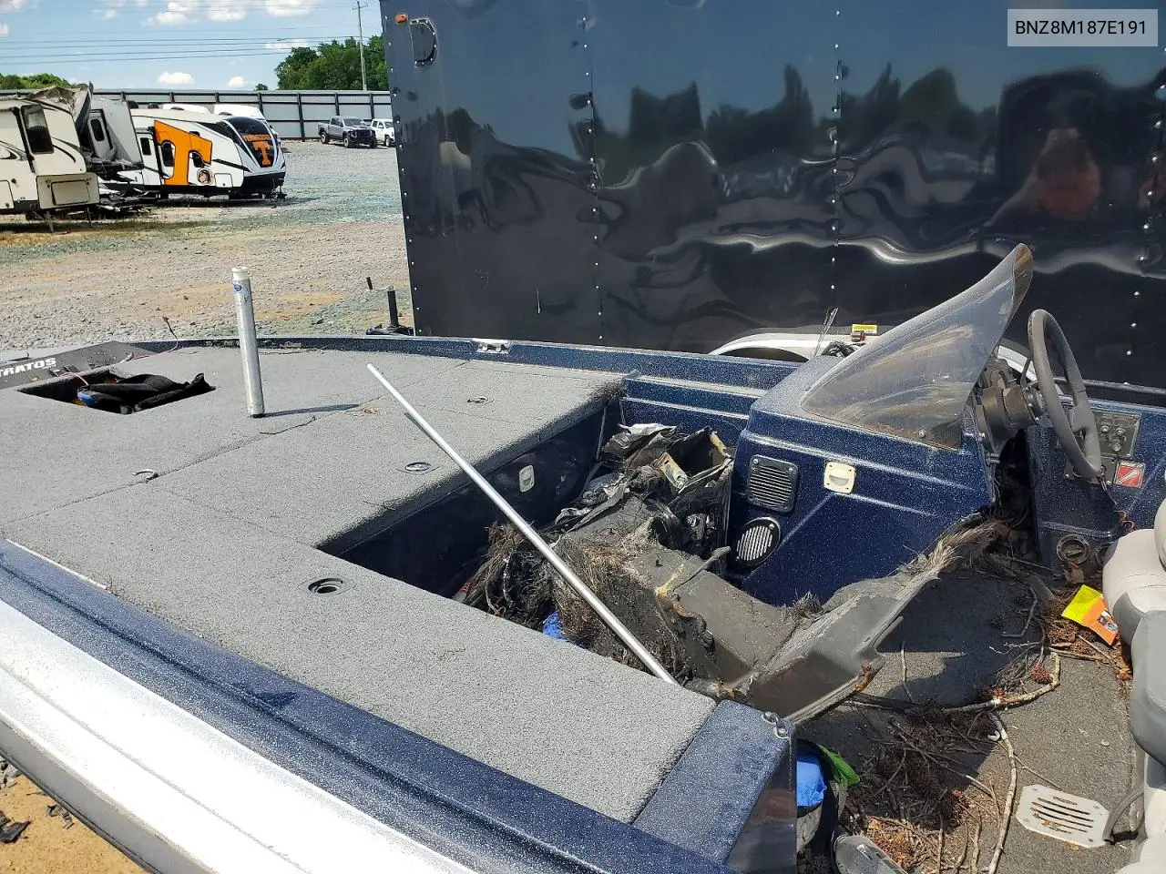 1991 Stratos Boats 285Pf VIN: BNZ8M187E191 Lot: 53481356