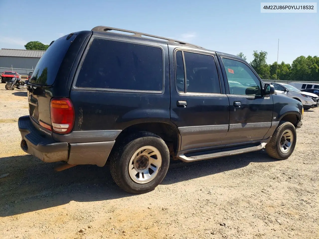 2000 Merc Mntaineer VIN: 4M2ZU86P0YUJ18532 Lot: 54139266