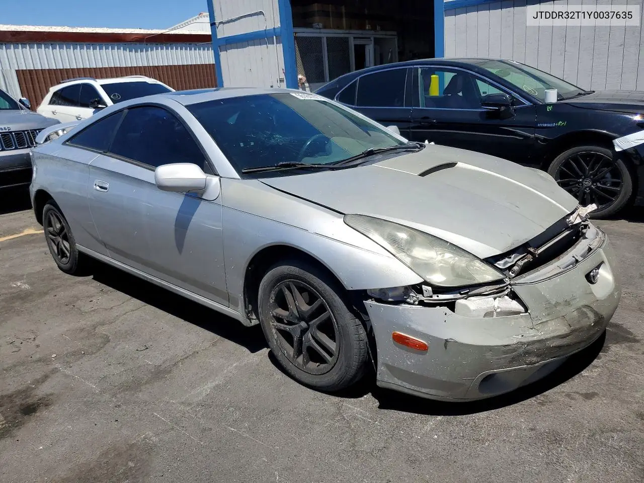 2000 Toyota Celica VIN: JTDDR32T1Y0037635 Lot: 56184746