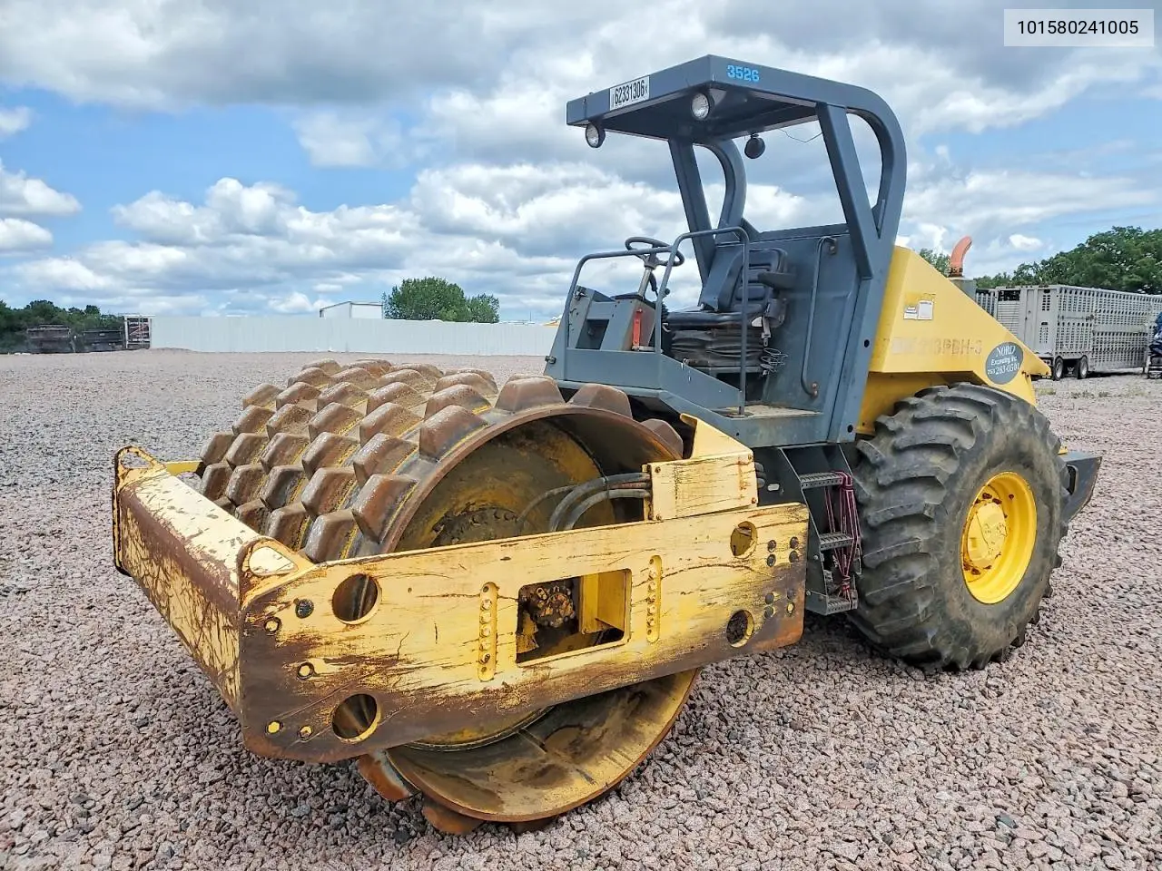 2000 Bomag Bw213Pdh-3 - Single Drum Roller VIN: 101580241005 Lot: 62331306