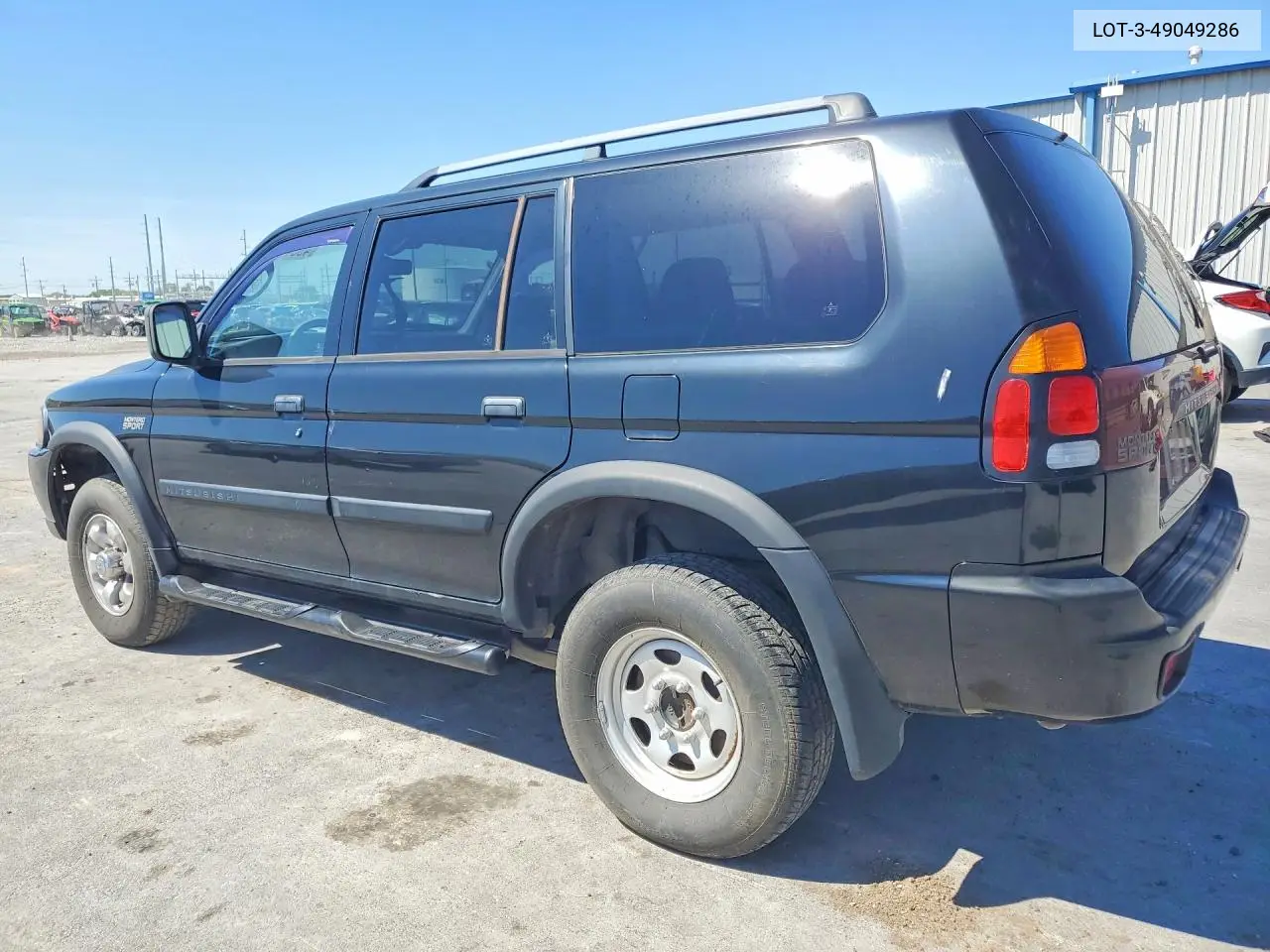 2002 Mitsubishi Montero Sport Es VIN: JA4LS21H22J051790 Lot: 49049286