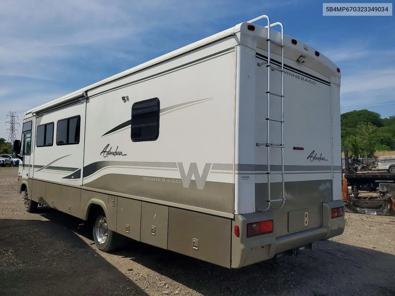 2002 Winnebago Adventurer Rv VIN: 5B4MP67G323349034 Lot: 53759006