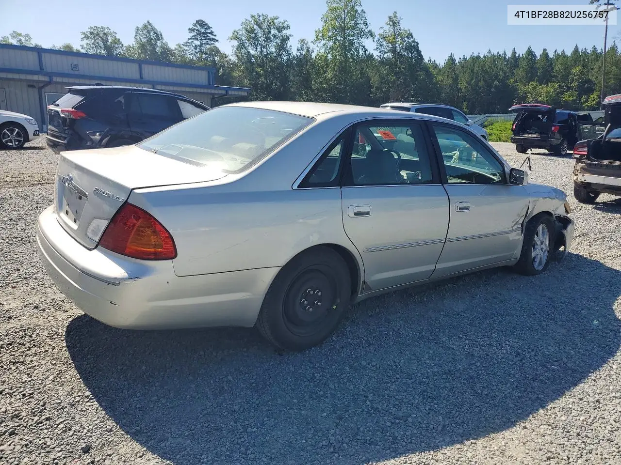 2002 Toyt Avalon VIN: 4T1BF28B82U256757 Lot: 60812116