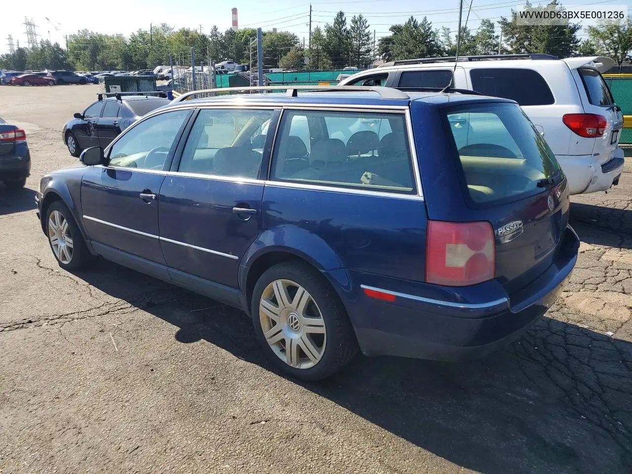 2004 Volk Passat VIN: WVWDD63BX5E001236 Lot: 61086616