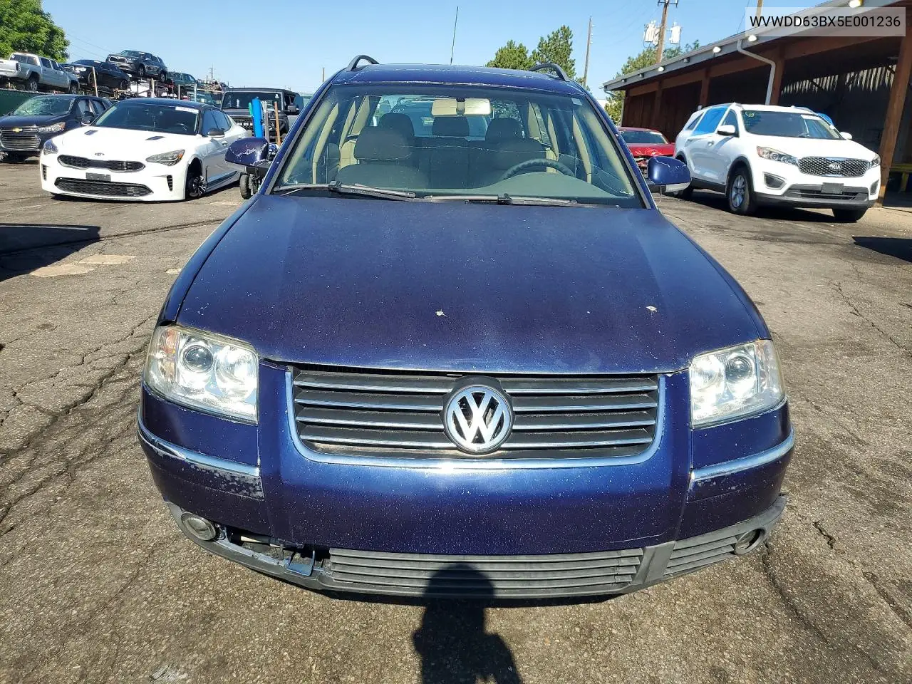 2004 Volk Passat VIN: WVWDD63BX5E001236 Lot: 61086616