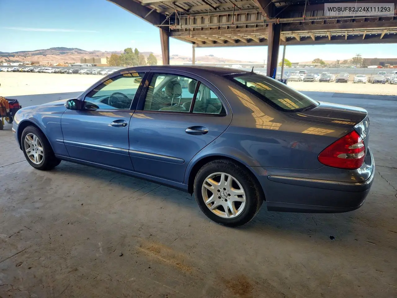 2004 Merz E-Class VIN: WDBUF82J24X111293 Lot: 62008656