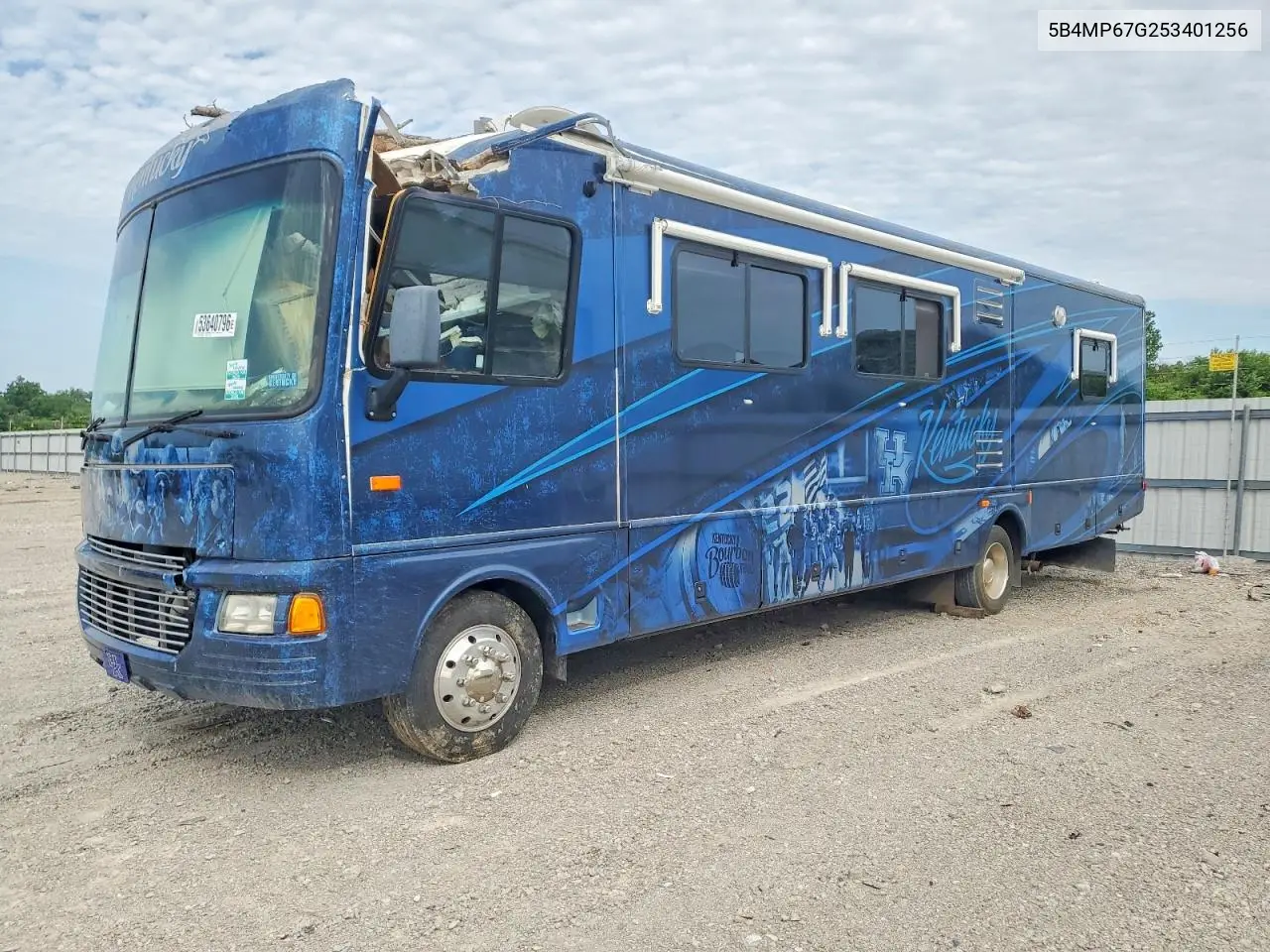 2005 Workhorse W22 Camper VIN: 5B4MP67G253401256 Lot: 53640796