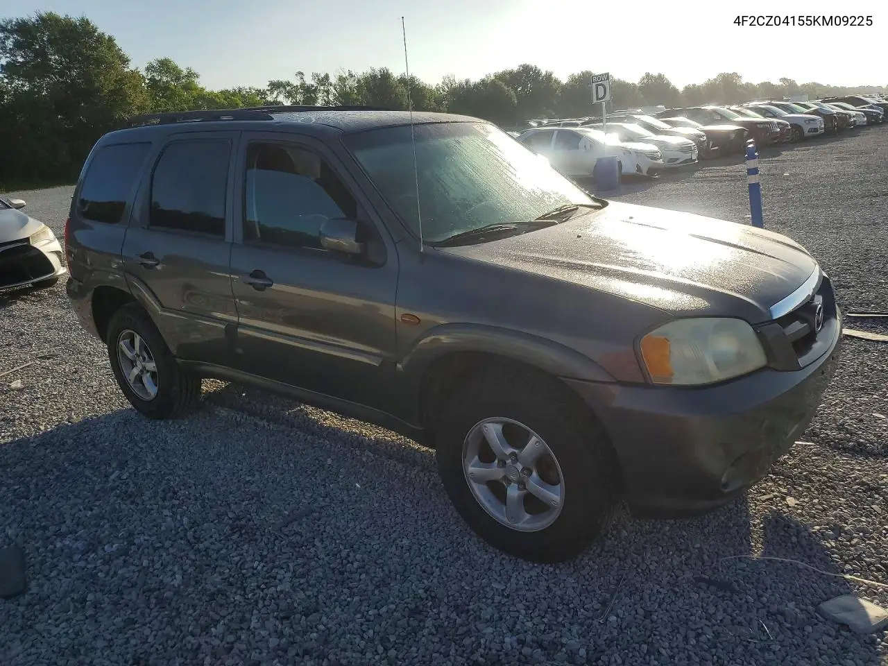 2005 Mazda Tribute VIN: 4F2CZ04155KM09225 Lot: 55693716