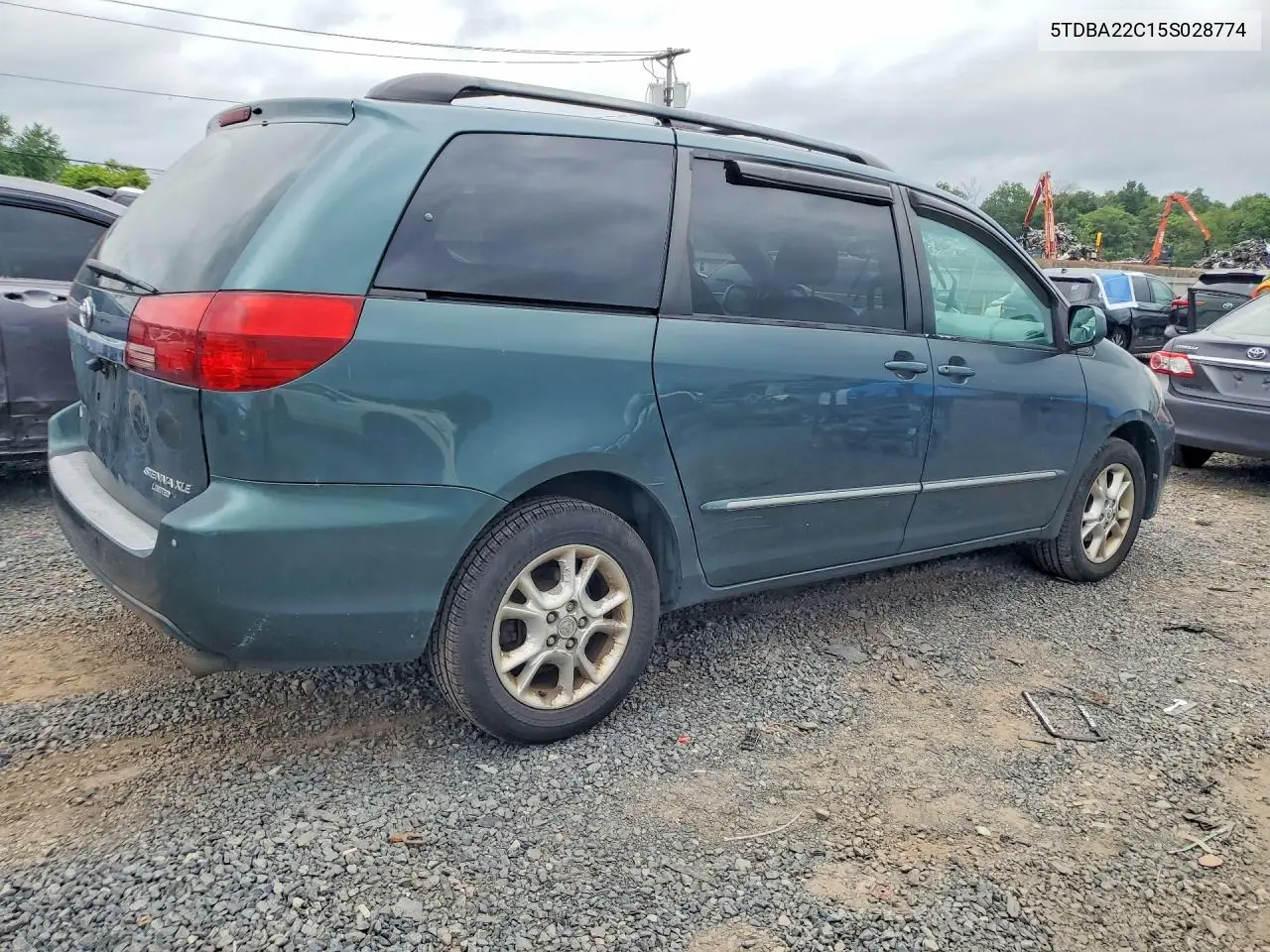 5TDBA22C15S028774 2005 Toyt Sienna