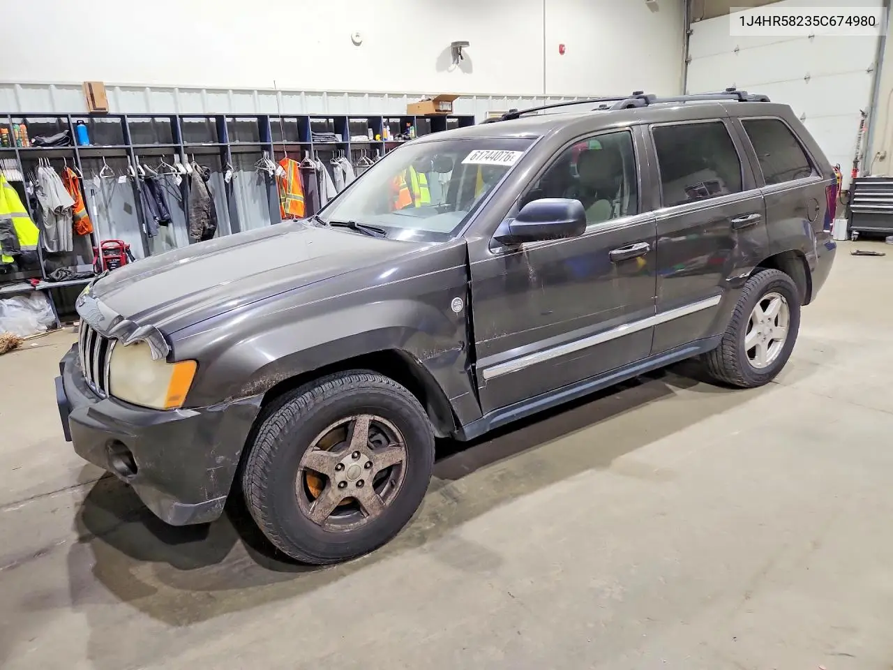 2005 Jeep Grand Cherokee Limited VIN: 1J4HR58235C674980 Lot: 61744076