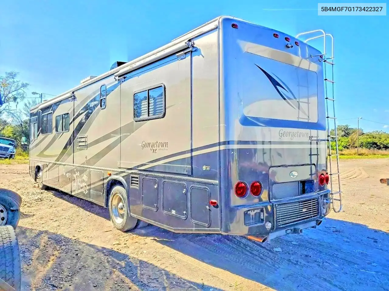 2007 Workhorse R26 Camper VIN: 5B4MGF7G173422327 Lot: 53274706