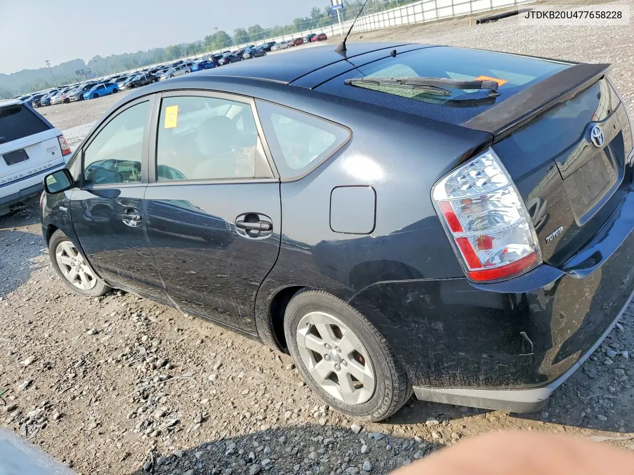 2007 Toyt Prius VIN: JTDKB20U477658228 Lot: 61527466