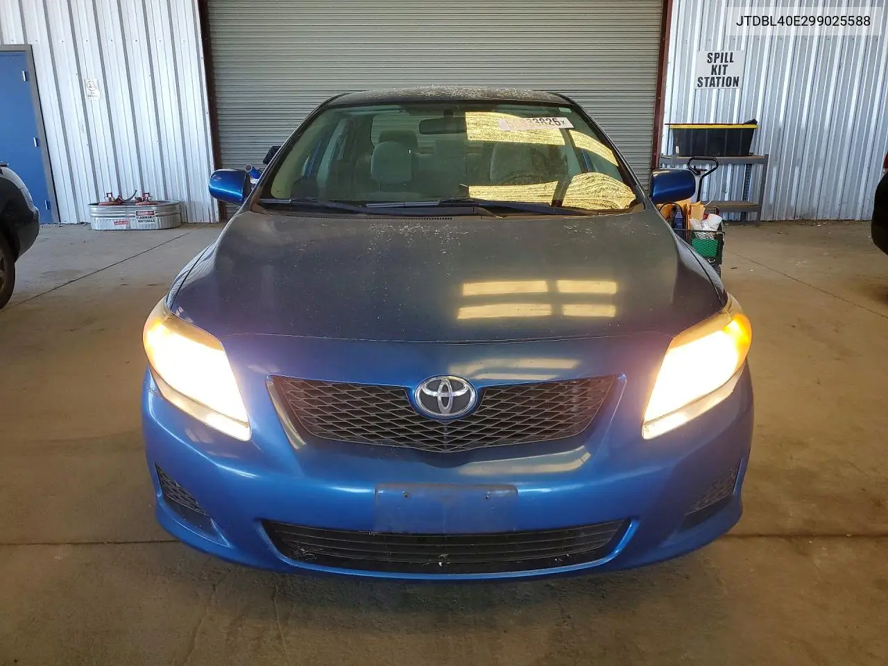 2009 Toyt Corolla VIN: JTDBL40E299025588 Lot: 58833826