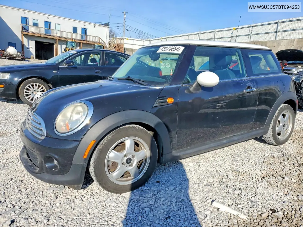 2011 Mnni Cooper VIN: WMWSU3C57BT094253 Lot: 48970666