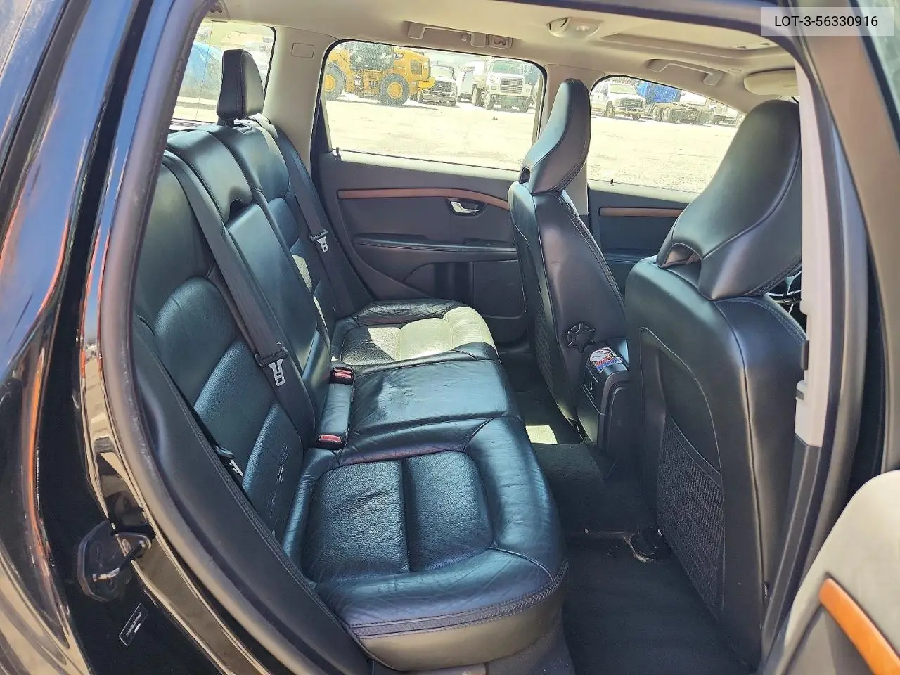 2011 Volvo Xc70 3.2 VIN: YV4940BL3B1115687 Lot: 56330916