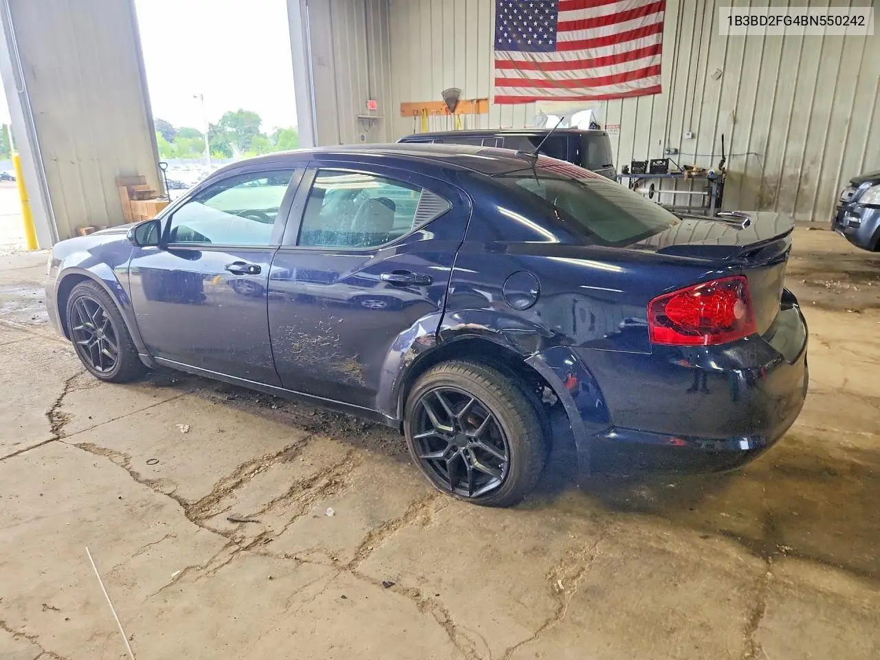 2011 Dodge Avenger VIN: 1B3BD2FG4BN550242 Lot: 56512476