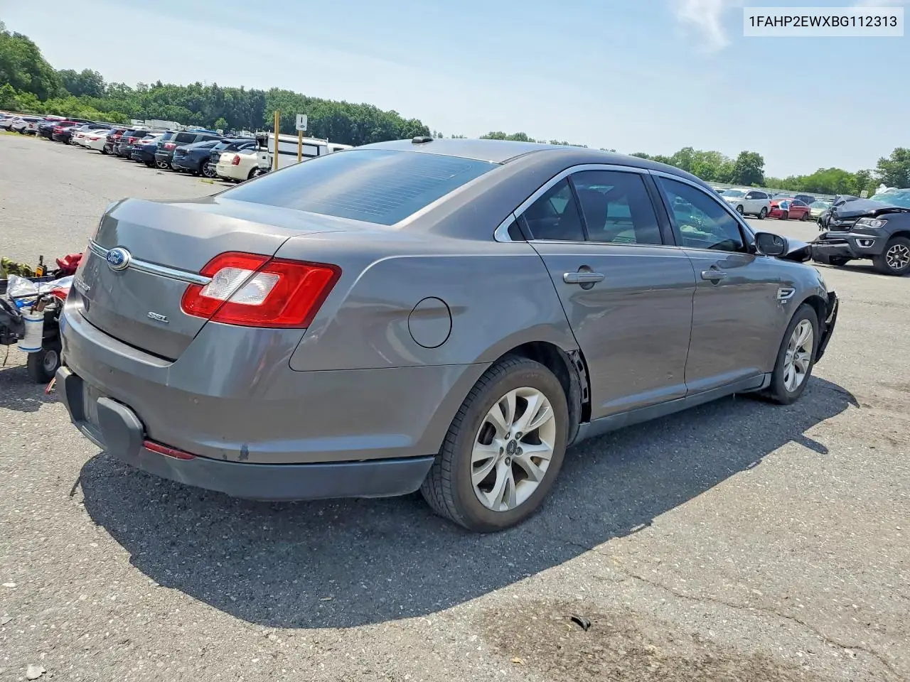 2011 Clark Crane 720 Sel VIN: 1FAHP2EWXBG112313 Lot: 61386816