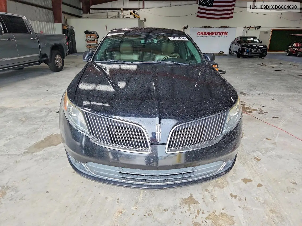 2013 Lincoln Townhouse Mks VIN: 1LNHL9DK6DG604090 Lot: 54350276