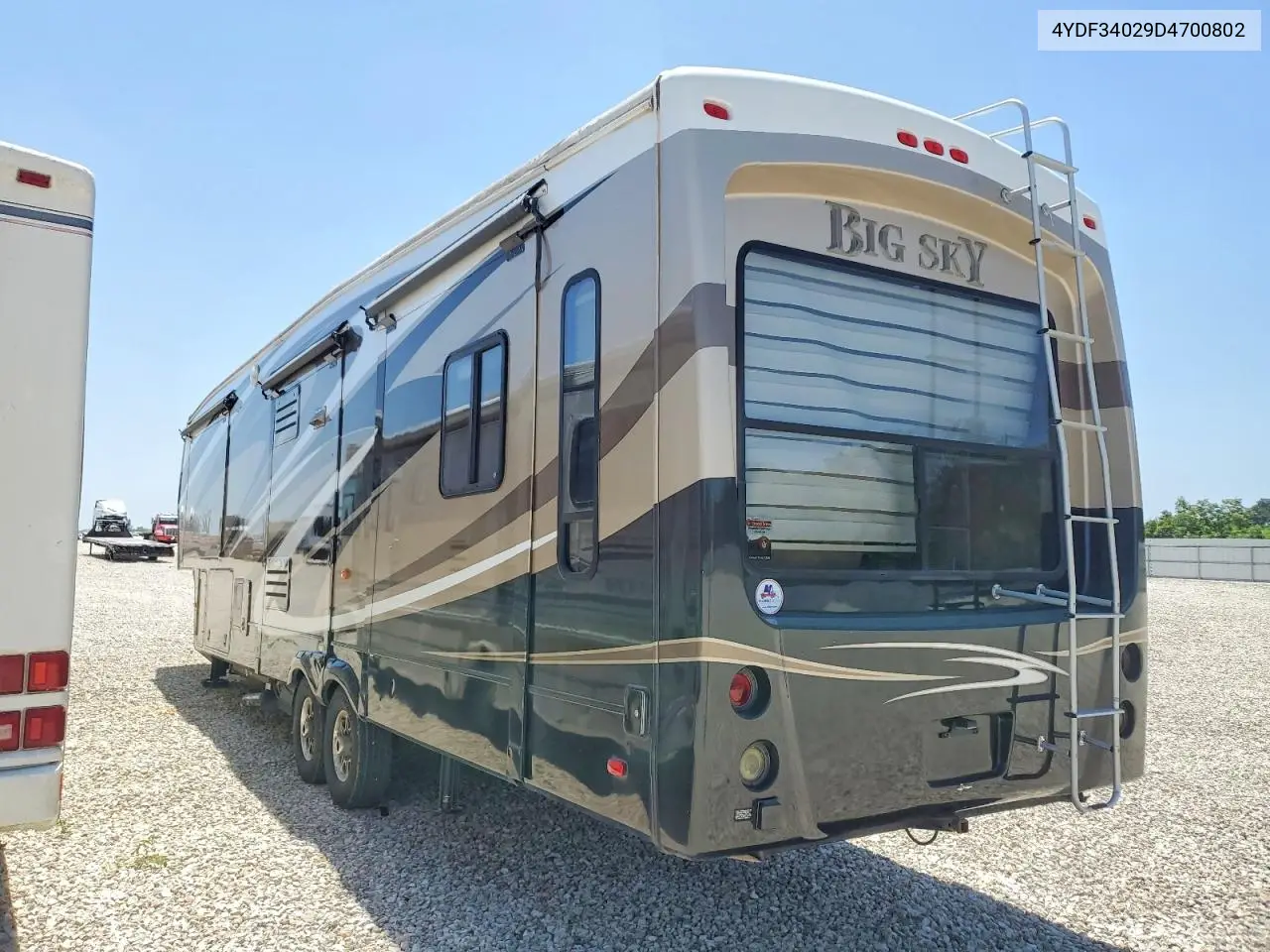 2013 Keystone- Montana 3402-Romeo Lema VIN: 4YDF34029D4700802 Lot: 61205316