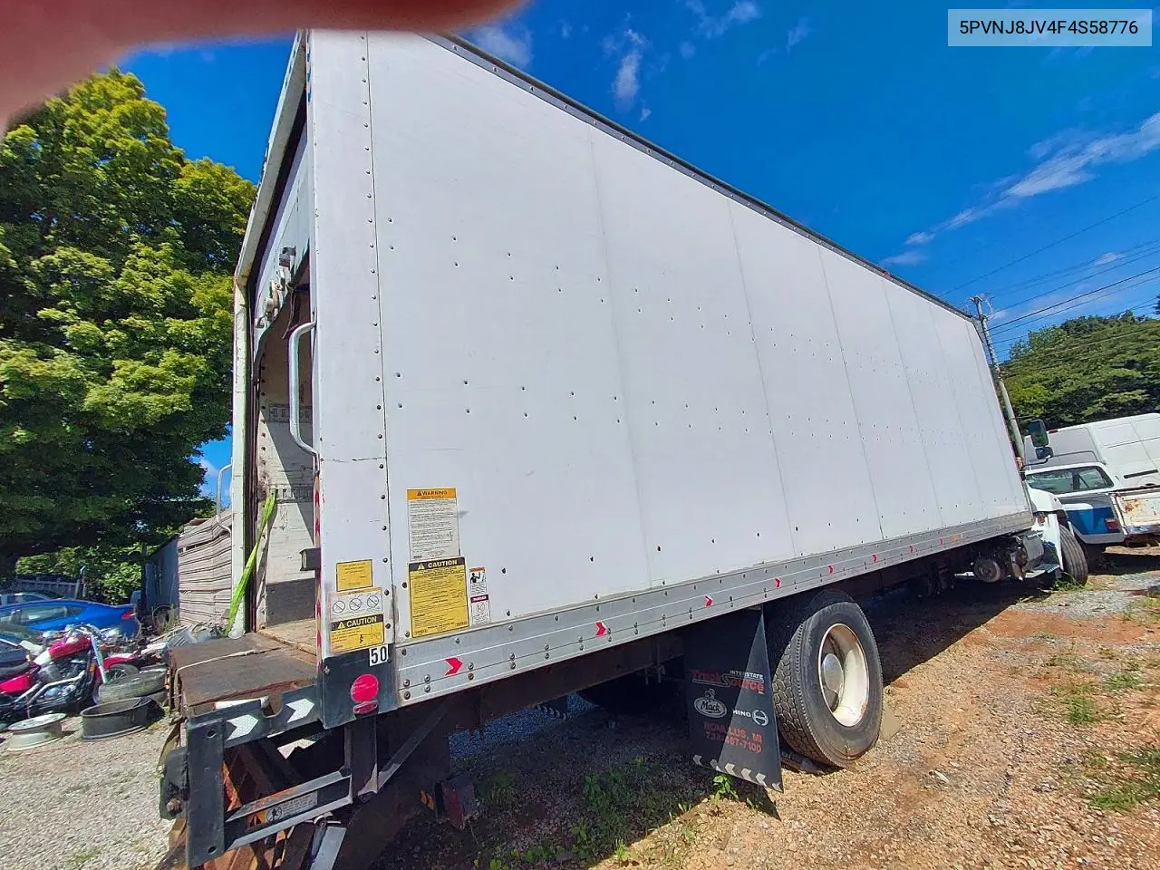 5PVNJ8JV4F4S58776 2015 Hino 258/268