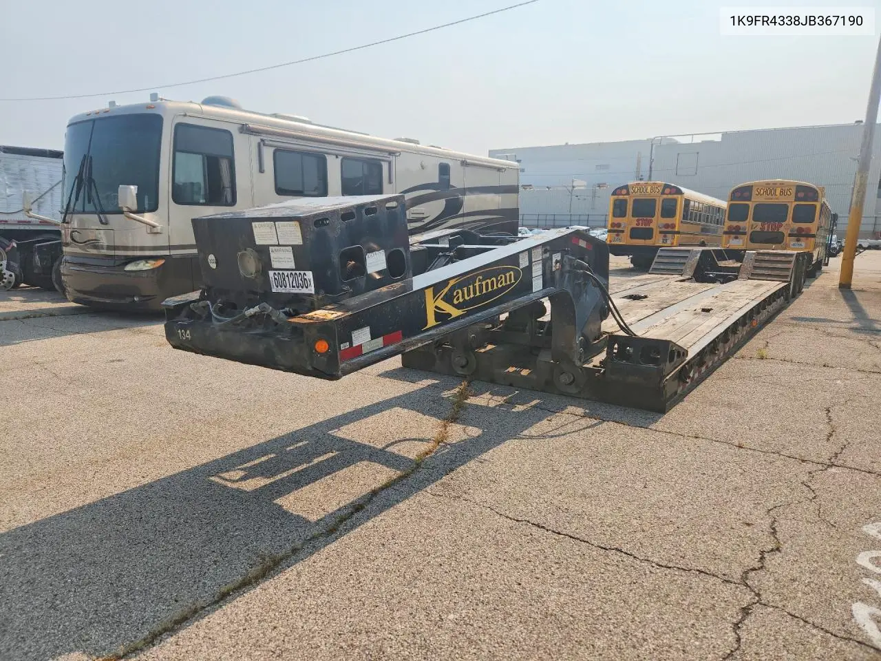2018 Kenworth Lowboy Equipment Trailer VIN: 1K9FR4338JB367190 Lot: 60812036