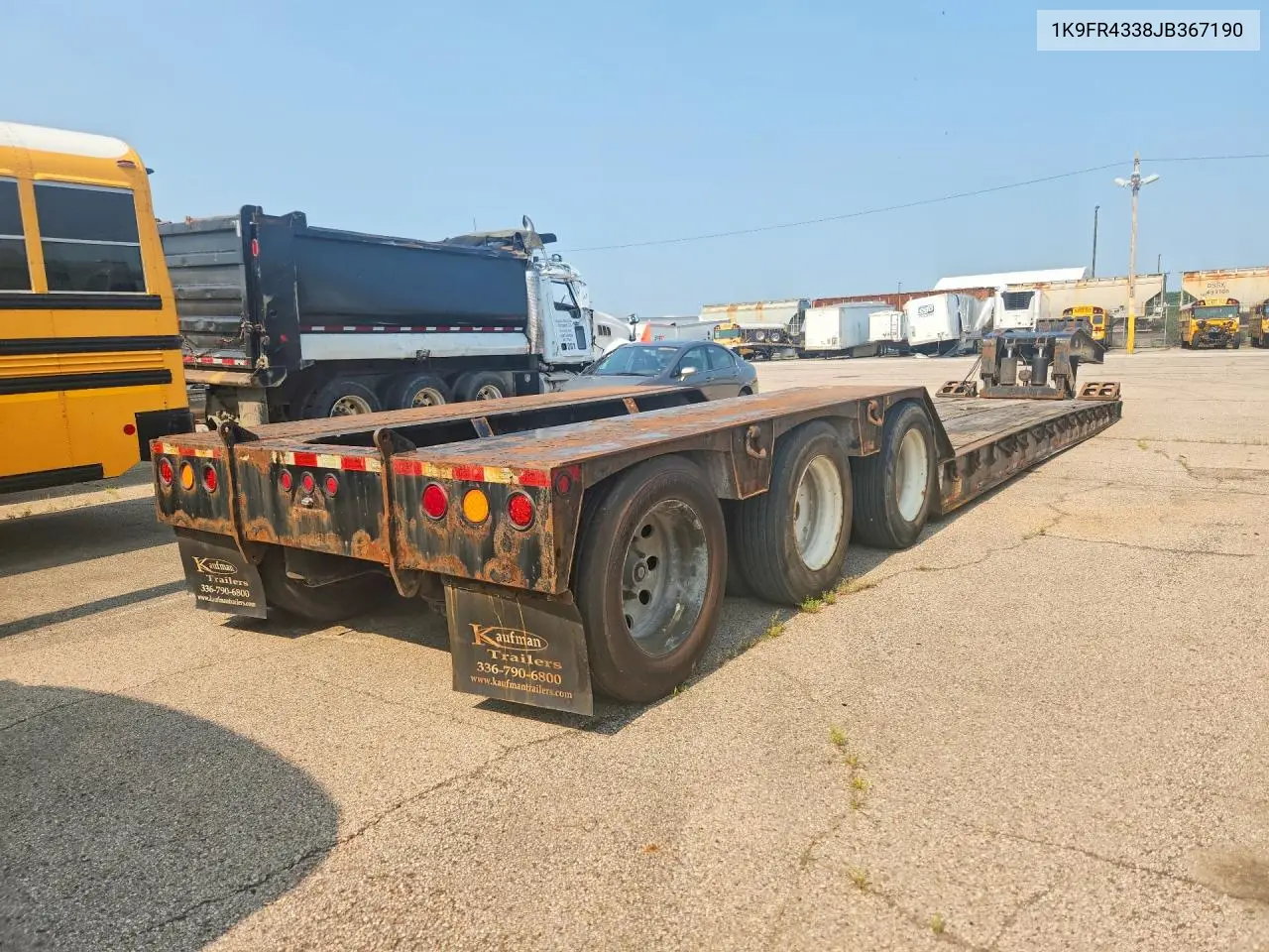 2018 Kenworth Lowboy Equipment Trailer VIN: 1K9FR4338JB367190 Lot: 60812036
