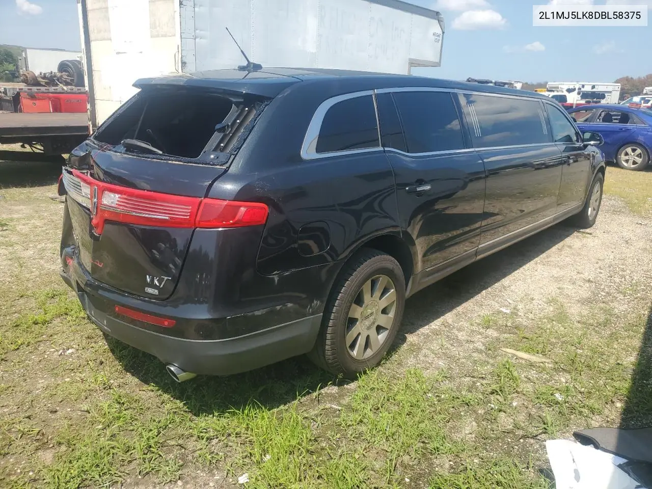 2013 Lincoln Mkt VIN: 2L1MJ5LK8DBL58375 Lot: 64968405