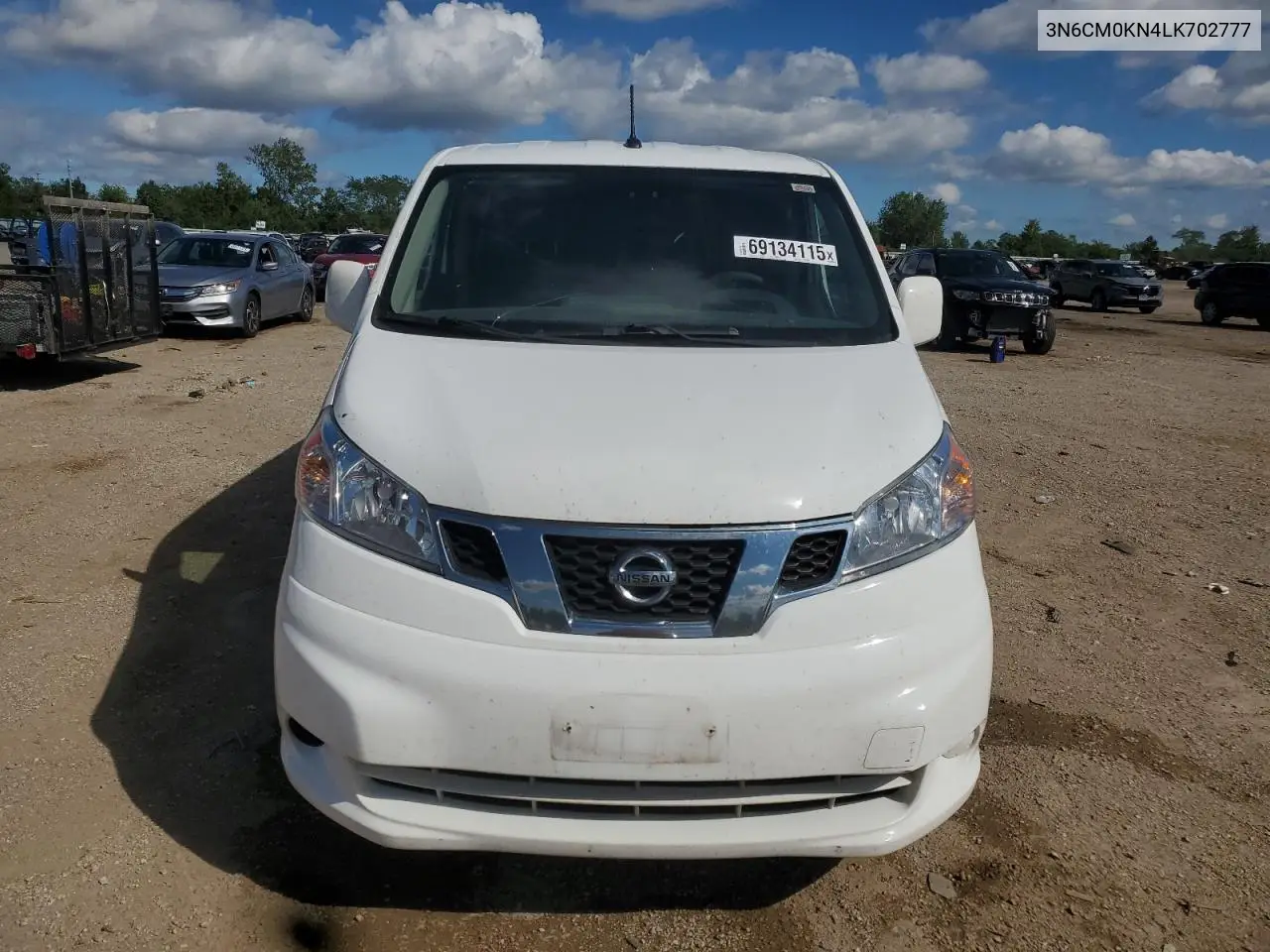 NV200