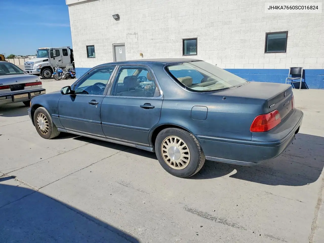 1995 Acura Legend L VIN: JH4KA7660SC016824 Lot: 57960346