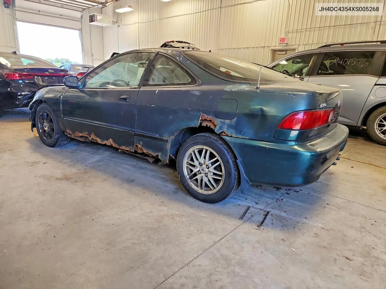 1999 Acura Integra Ls VIN: JH4DC4354XS005268 Lot: 61090846