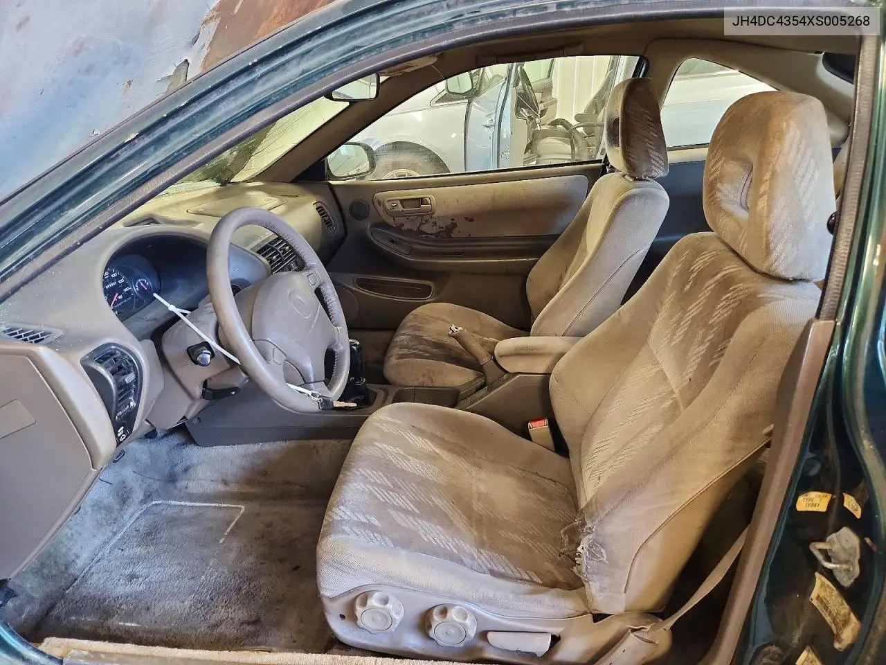 1999 Acura Integra Ls VIN: JH4DC4354XS005268 Lot: 61090846