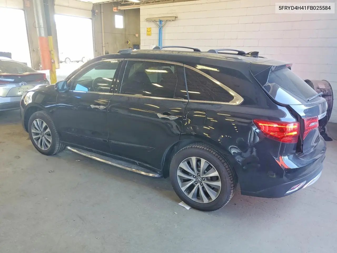 2015 Acura Mdx Technology VIN: 5FRYD4H41FB025584 Lot: 61156706