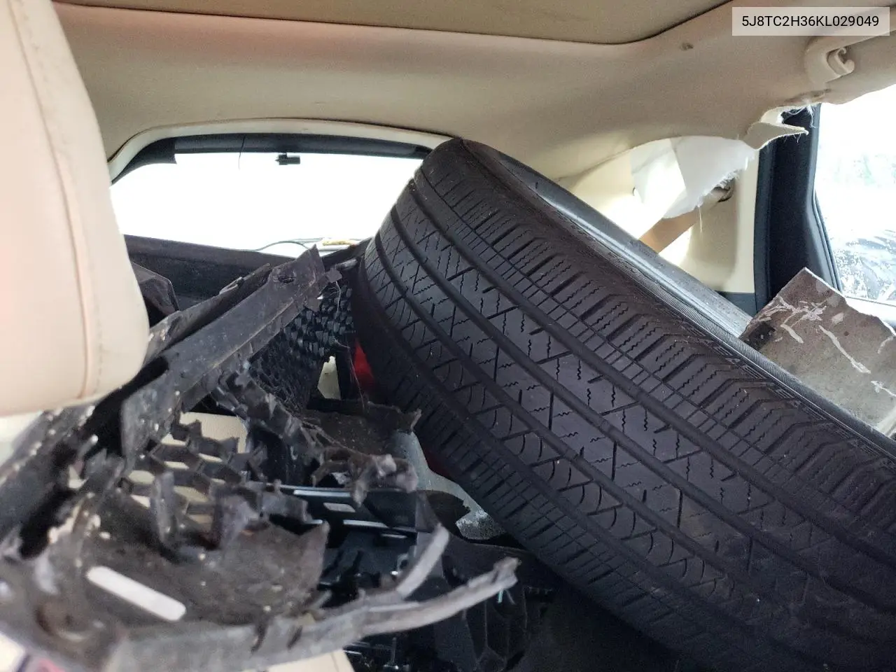 5J8TC2H36KL029049 2019 Acura Rdx
