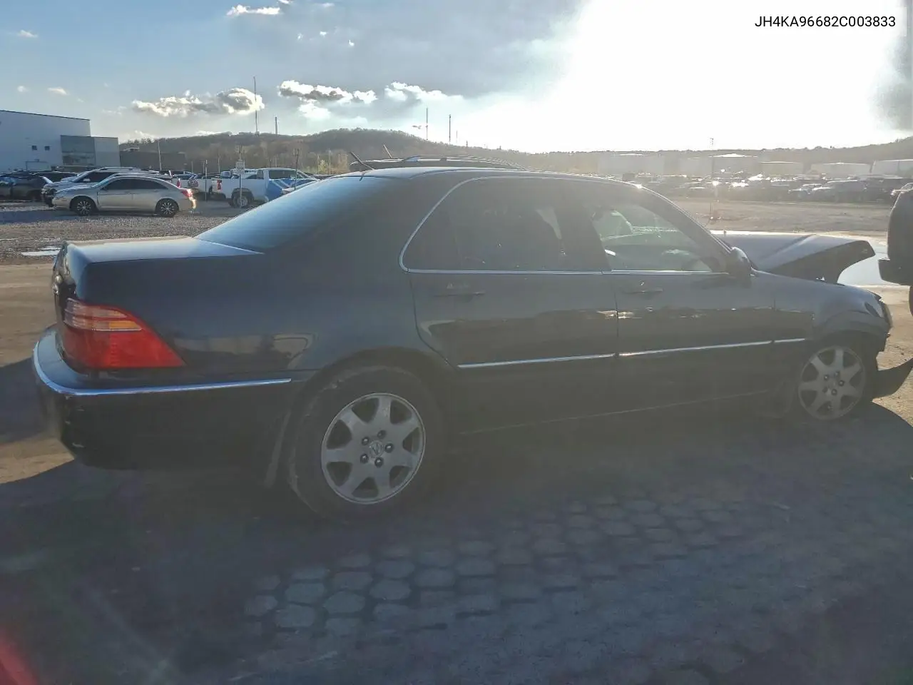 JH4KA96682C003833 2002 Acura 3.5Rl