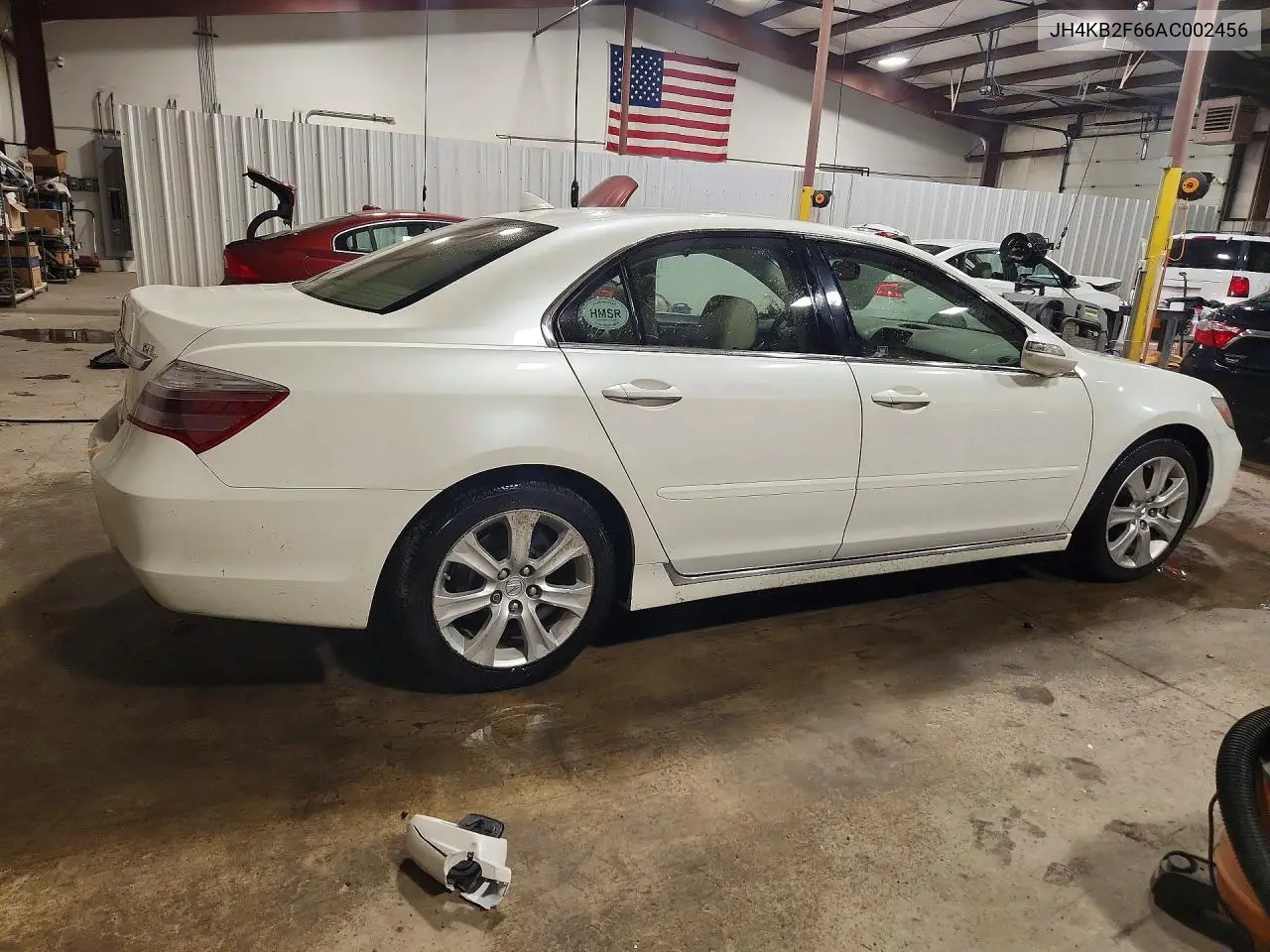 2010 Acura Rl VIN: JH4KB2F66AC002456 Lot: 61070436