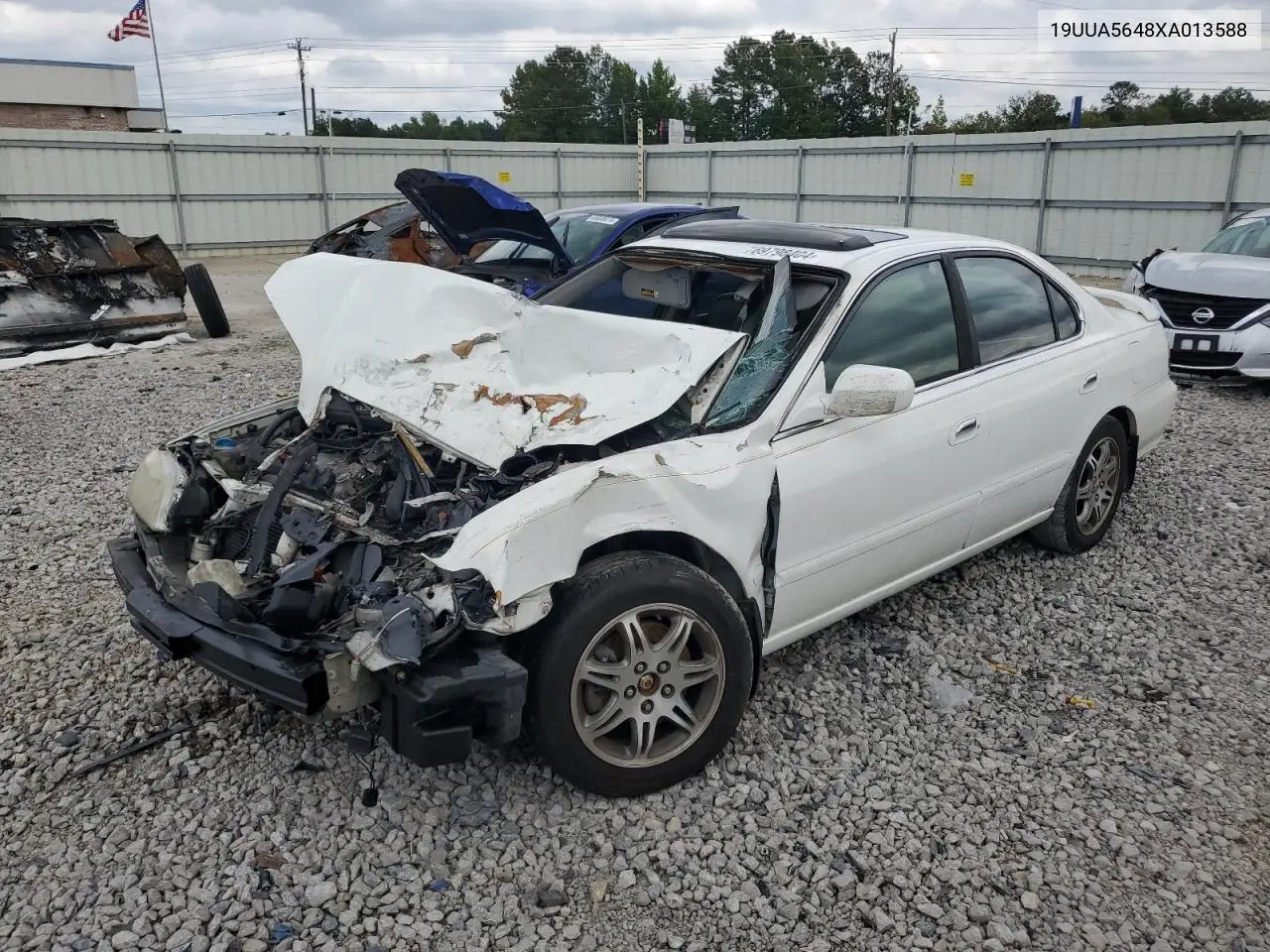 1999 Acura 3.2Tl VIN: 19UUA5648XA013588 Lot: 69798404