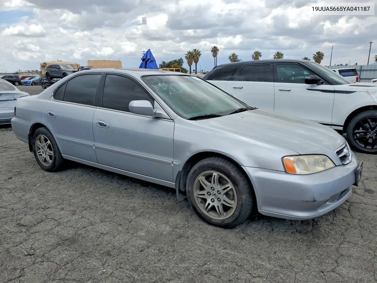 2000 Acura 3.2Tl VIN: 19UUA5665YA041187 Lot: 54909856