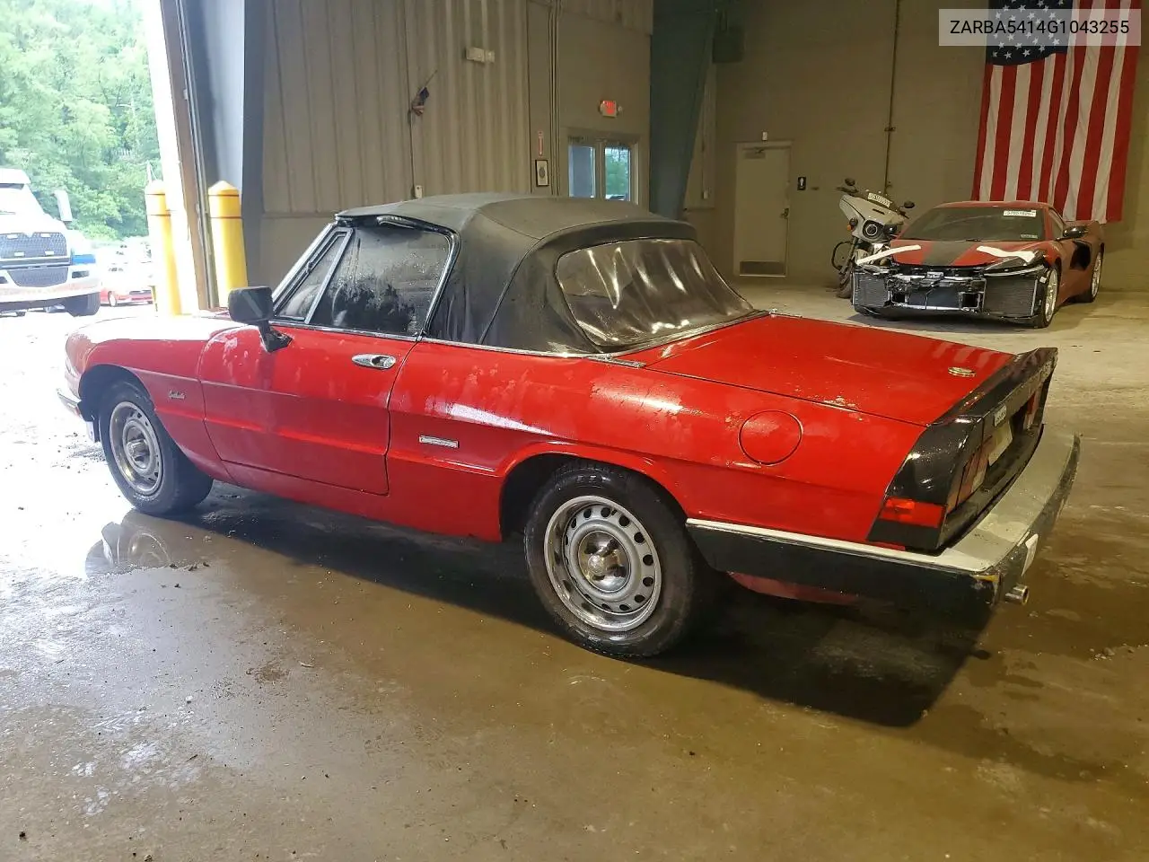 1986 Alfa Romeo Veloce 2000 Spider VIN: ZARBA5414G1043255 Lot: 58183576